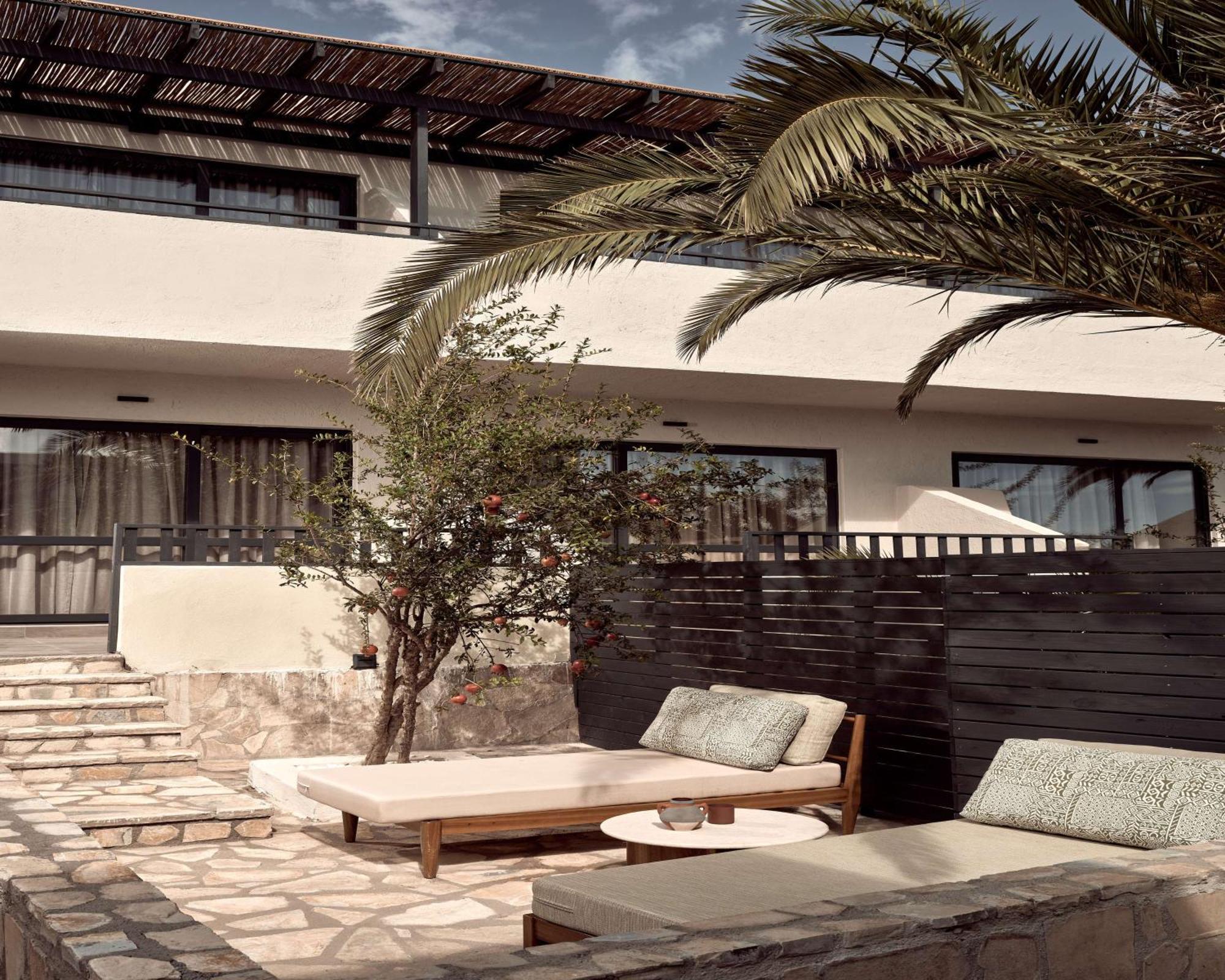 Numo Ierapetra Beach Resort Crete, Adults Only, Curio Collection Hilton Exteriér fotografie